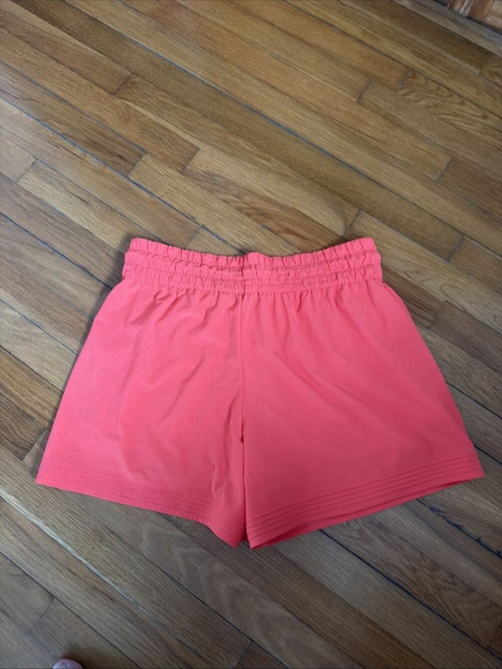 Athleta Coral Athletic Women's Shorts Size L (P2) - Picture 3 of 6